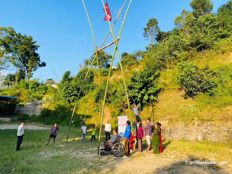 गुल्मीको धरमपानीमा फर्कियो लिङ्गे पिङको रौनक, परम्परा जोगाउँदै युवा