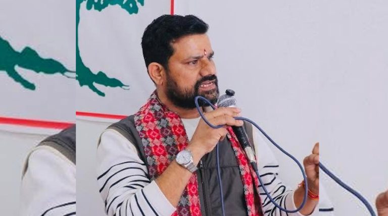 कांग्रेस रुपन्देही–२ मा गिरीको प्यानलै विजयी