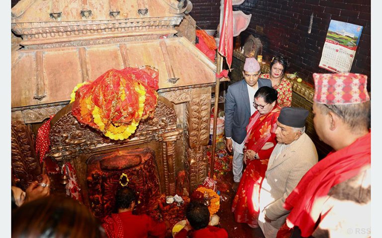 राष्ट्रपति पौडेलद्वारा शक्तिपीठहरूमा पूजाआराधना