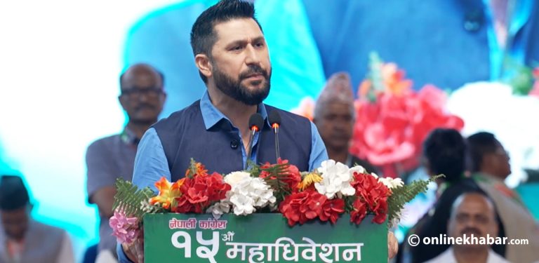 रविले भने– सरकार ढल्छ भन्नेहरू बेहोस् भएर ढल्छ, सरकार ढल्दैन्