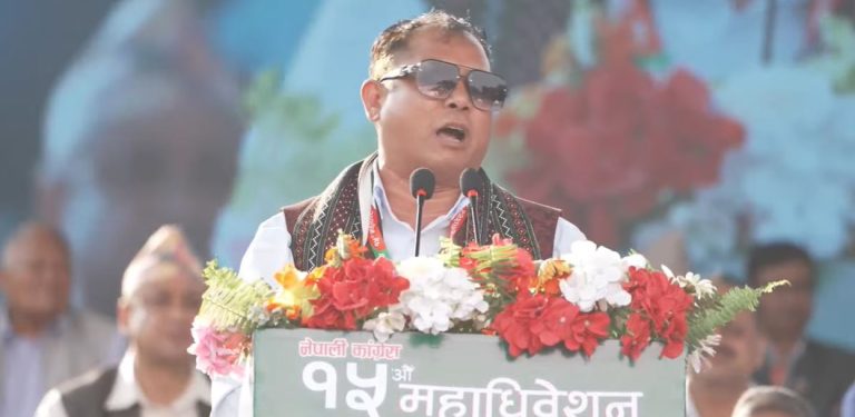 गगनले यो देशको नेतृत्व गर्न सक्छन्, मलाई विश्वास छ : रेशम चौधरी