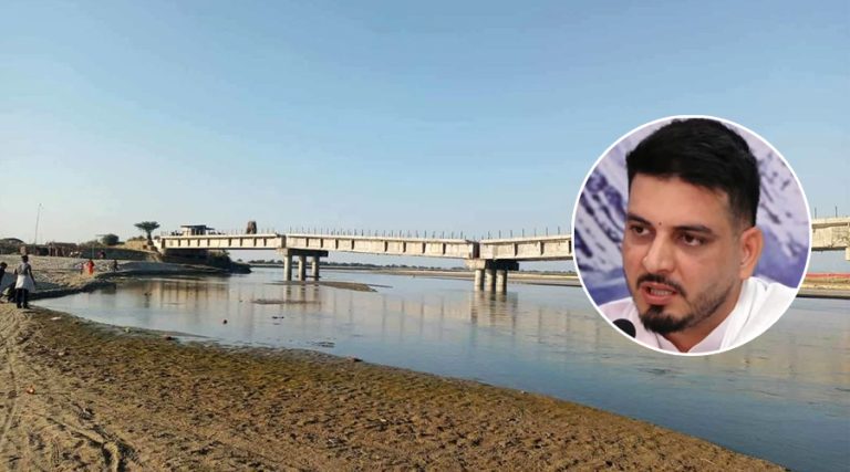 कमला पुल मंसिर पहिलो साताभित्र सञ्चालनमा ल्याउने गरी काम भइरहेको छ : मन्त्री लम्साल