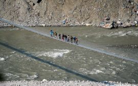 झोलुङ्गे पुलले फेरि जोड्यो ढुङ्गे र त्रिशूली (तस्वीरहरू)